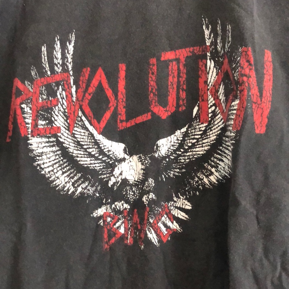 Georgie Revolution tee.